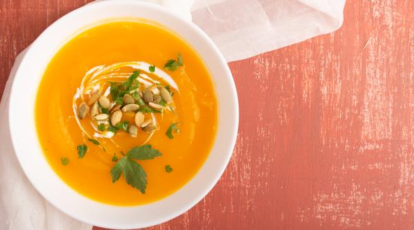 Supă cremă de legume - cea mai simplă și mai bună rețetă