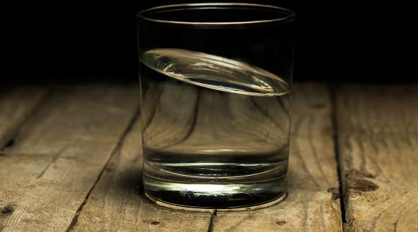 Studiu. Peste 4.000 de italieni au murit din cauza consumului de apă contaminată cu pfas 