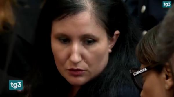 Mama care și-a lăsat bebelușul să moară de foame și-a aflat pedeapsa. Plecase la iubit și i-a lăsat un biberon cu lapte în pătuț 