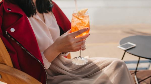 Zonele din Spania unde băuturile alcoolice se vor consuma doar în spații speciale. Amenda este de 1.500 de euro 