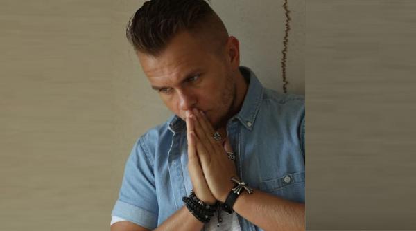 Codin Maticiuc, experiență de groază cu Wizz Air: „Cum să stau liniștit într-un avion ucrainean pe timp de război cu rușii??”