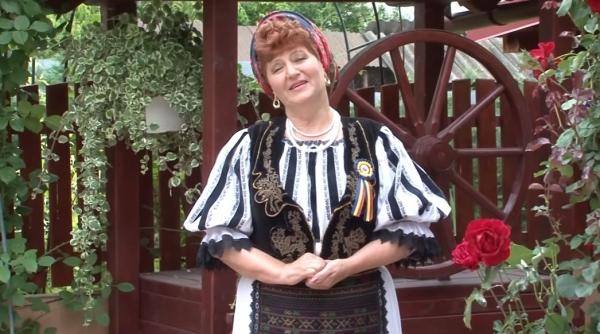 Gafă incredibilă. Veta Biriș, chemată de un primar să cânte la inaugurarea unei capele mortuare. Localnicii sunt furioși