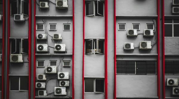 Veste bună pentru românii din Italia: Bonusuri de vară, de la aparate de aer condiționat și plase de țânțari