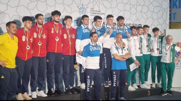 Echipa masculină de scrimă a României, medalitată cu argint la Europenele U23 