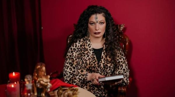 Vrăjitoarea preferată a lui Putin, a fost arestată. Femeia făcea ”vrăji” pentru a-l ”încărca” cu putere și energie pe președintele rus