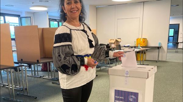 "Am votat și mă simt bine/ România e cu mine". Poezia unei românce care a votat la Munchen