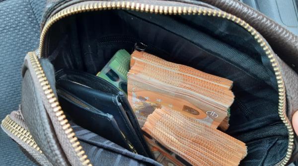 Doi români, prinși în Germania cu 88.000 de euro în mașină. Polițiștii n-au stat la discuții și le-au confiscat toți banii