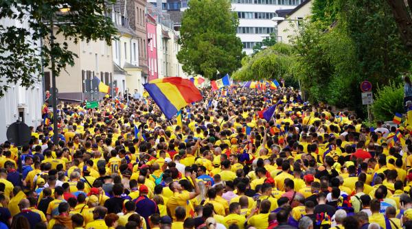 Orașul Frankfurt s-a colorat în galben. Zeci de mii de români au venit să susțină naționala la meciul cu Slovacia - FOTO/VIDEO