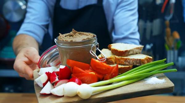 Rețetă simplă și delicioasă: Cum să prepari un pate cremos și aromat la tine acasă