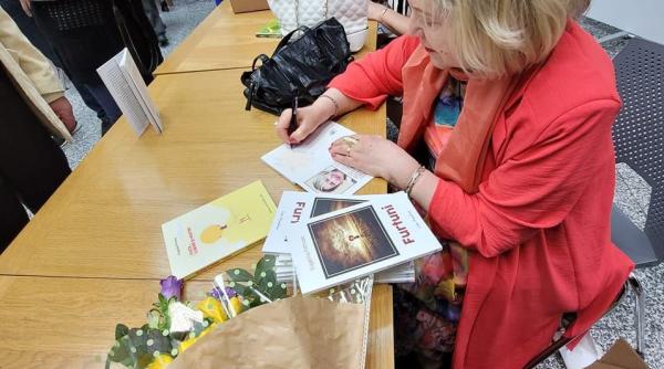 Scriitoarea Eugenia Mucea, invitata săptămânii la Tradiții românești în diaspora/ VIDEO