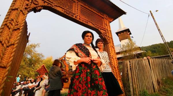 Tradiții și obiceiuri românești explicate: Ce sunt Moșii de Vară și Moșii de Iarnă