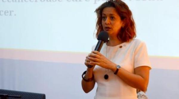 Fostă deputată PSD, medic ginecolog, numită în funcția de consul general al României la Bilbao. Sindicaliștii din MAE se revoltă