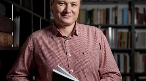 Rolul crucial al Bisericii în păstrarea identității și tradițiilor românilor din diaspora. Preotul Paul Iulius Negoiță: Nu vin cu aere de superioritate. Vin ca niște români adevărați / video