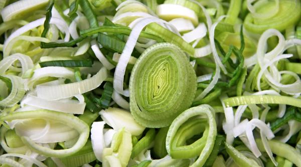 Rețetă rapidă și delicioasă. Mâncare de praz