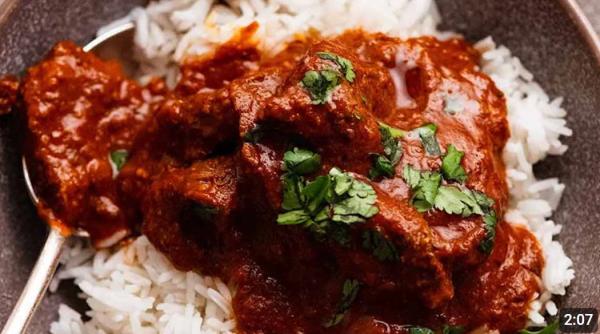 Pui picant - o mâncare tradițională din India care a cucerit inimile tuturor
