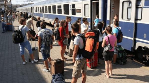 Vacanțele în Italia sunt afectate de probleme de transport: Prețuri și întârzieri mari la trenuri, avioane și chiar pe autostrăzi