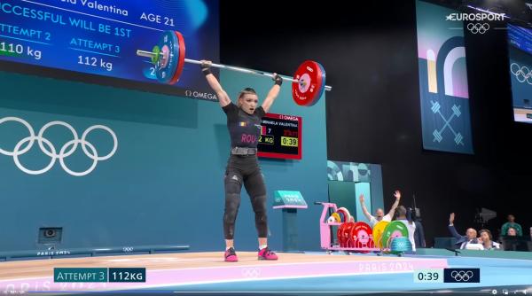 Mihaela Cambei a obținut a opta medalie pentru România cu o mână accidentată