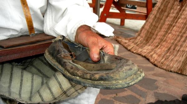 Dacă ați locui în diaspora, ați participa la expoziții de artă populară? - rezultat sondaj