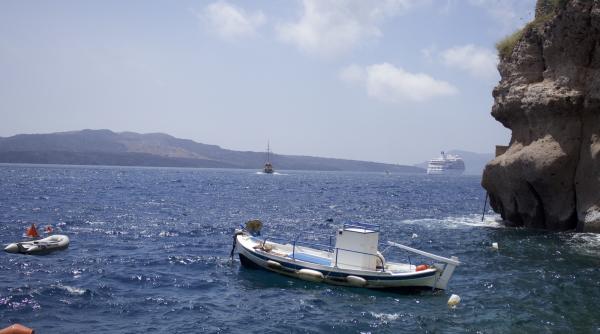 Italia. Un mort şi şase dispăruţi, după ce o barcă de lux cu pânze a naufragiat în largul coastei Siciliei