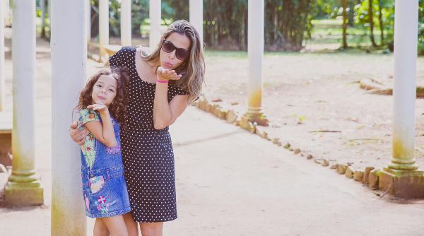 De la viața pe străzi la afaceristă de succes: Povestea emoționantă a unei mame 