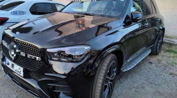 Un român este cercetat după ce a omis să restituie un autoturism de 100.000 de euro închiriat din Germania