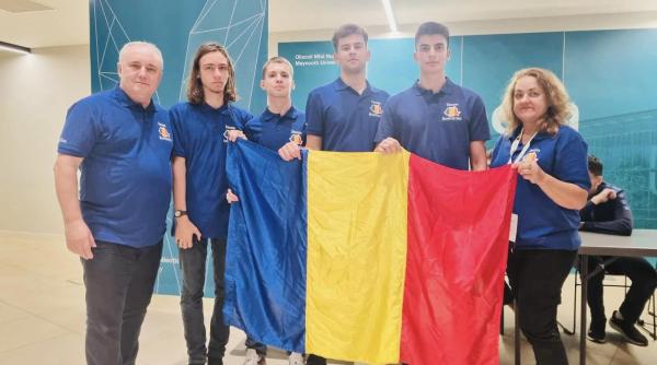 Patru medalii de aur, obținute de elevii români la olimpiada internațională din Irlanda 