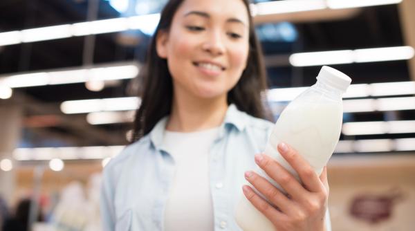 Un mare lanț de supermarketuri din Olanda reduce prețurile la produsele pe bază de plante