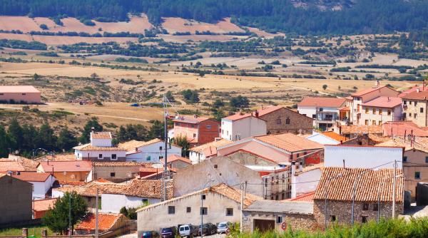 O regiune din Spania oferă 15.000 de euro tinerilor care aleg să se mute în localitățile depopulate. Care sunt condițiile