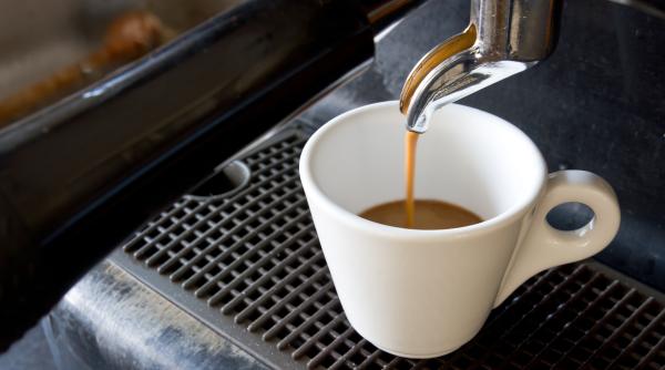 Doliu în Italia: crește prețul cafelei la bar. "Ne îndreptăm spre 2 euro pentru o ceașcă"