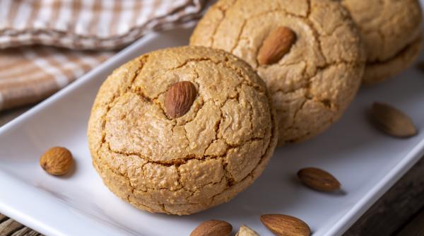 Fursecuri de migdale cu cacao - rețeta rapidă