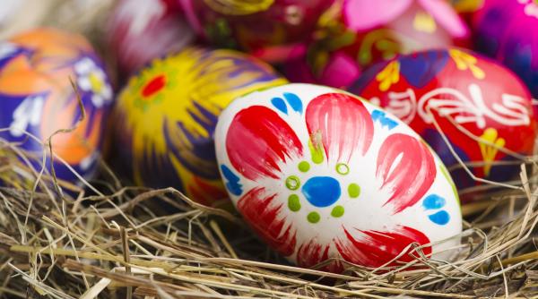 Dacă ați locui în diaspora, ați organiza mese festive de Crăciun și Paști cu bucate tradiționale? - rezultat sondaj