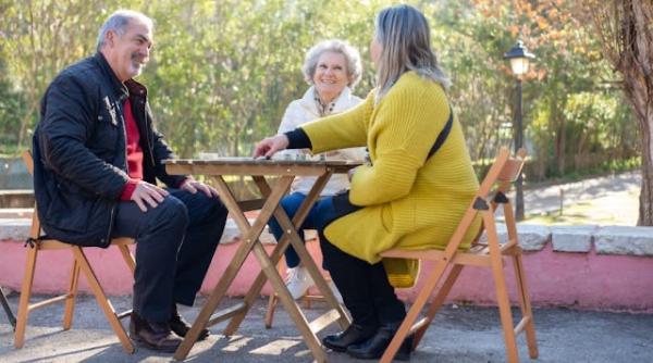  De ce românii din diaspora au mai multă încredere în vecinii străini