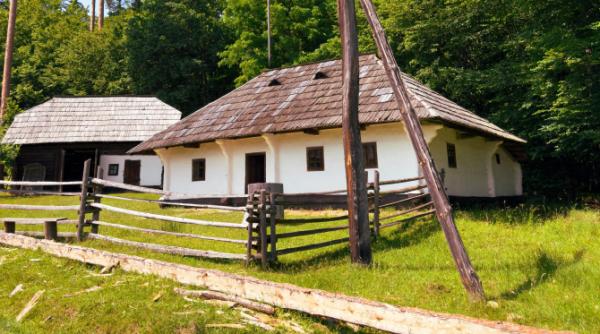 Cum se făceau împrumuturile simple și cu zălog (ipotecă). Câteva obiceiuri