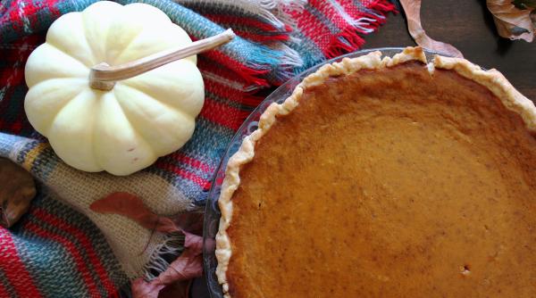 Prăjitură delicată cu dovleac – Aromă de toamnă în fiecare bucată