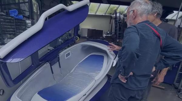 Capsula Sarco folosită pentru prima dată în Elveția de o femeie pentru a-și pune capăt zilelor. Mai multe persoane au fost arestate