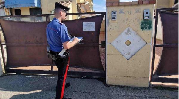 Cuplu de români din Italia, evacuat din apartamentul ocupat ilegal