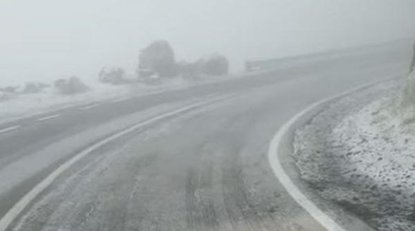  Ninsori și temperaturi extreme în zonele montane din România: Transfăgărășan și Rânca afectate de zăpadă și gheață