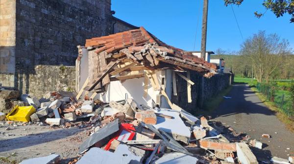 Cum a furat un român din Spania un bancomat de o tonă și a fugit cu el în munți