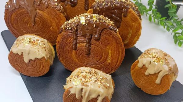 Rețetă New York Rolls cu cremă și glazură - Desertul perfect pentru ocazii speciale