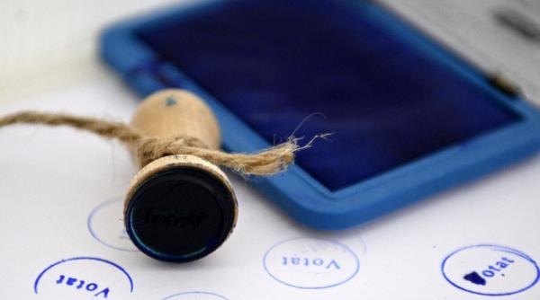 A început oficial campania electorală. 14 candidați înscriși în cursă. Cine va câștiga? 