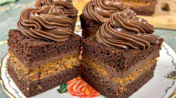 Rețetă: Prăjitură cu rom – desertul perfect cu aromă intensă 