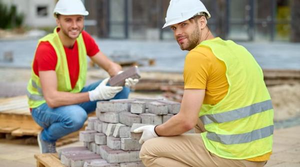 Vești proaste pentru muncitorii din construcții. Stimulentele fiscale vor fi eliminate complet 