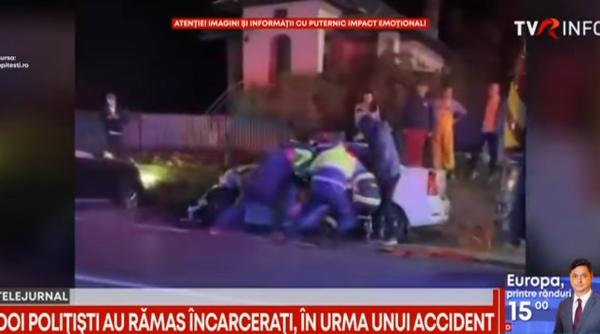 Polițiști de la Rutieră, răniți grav după ce o mașină i-a izbit pe contrasens