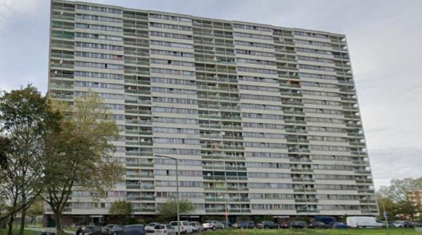 Poliția germană, razie într-un bloc din Duisburg plin de români care încasează ilegal alocații pentru copii