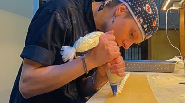 O româncă a ajuns de la pizzer în Italia, la bucătar de succes în Irlanda: „La Roma, salariile erau mici, așa că am decis să mă mut în Dublin”