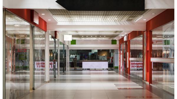 O mare companie a intrat în faliment. 1400 de angajați sunt afectați 