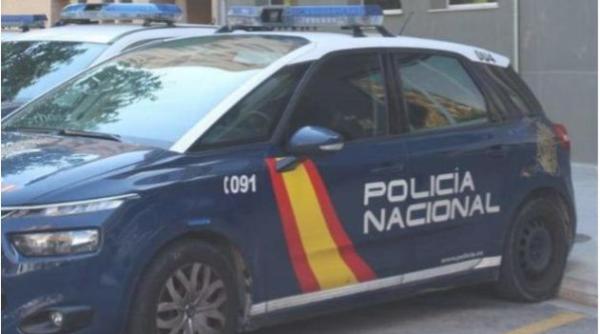 O româncă și fiul său au fost arestați în Spania pentru jefuirea unui bătrân de peste 50.000 de euro