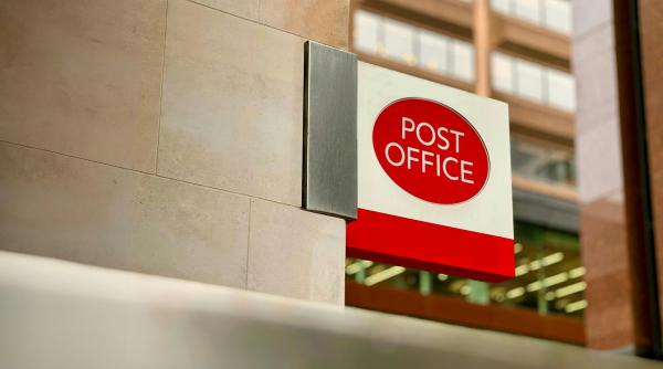 Oficiul Poștal va închide 115 sucursale în Marea Britanie. Peste 3000 de oameni își vor pierde locul de muncă
