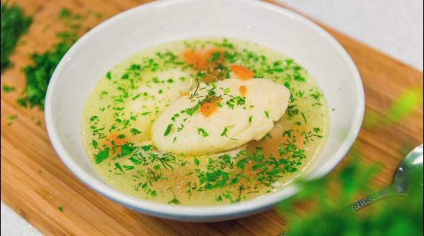 Rețetă de găluștele pufoase: Secretul unei supe perfecte