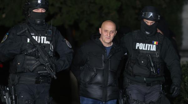 Șeful mercenarilor lui Călin Georgescu, prins în timp ce se îndrepta înarmat spre București. Horaţiu Potra, încătușat după ore de audieri